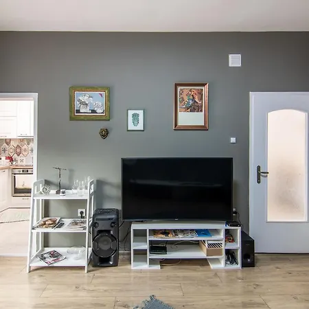 Apartment Location In Center And Paid Parking Varna
