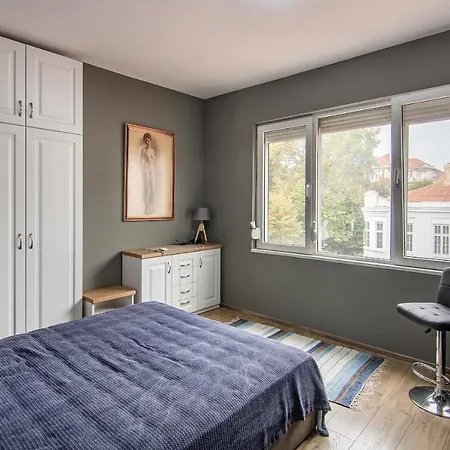 Location In Center And Paid Parking Varna