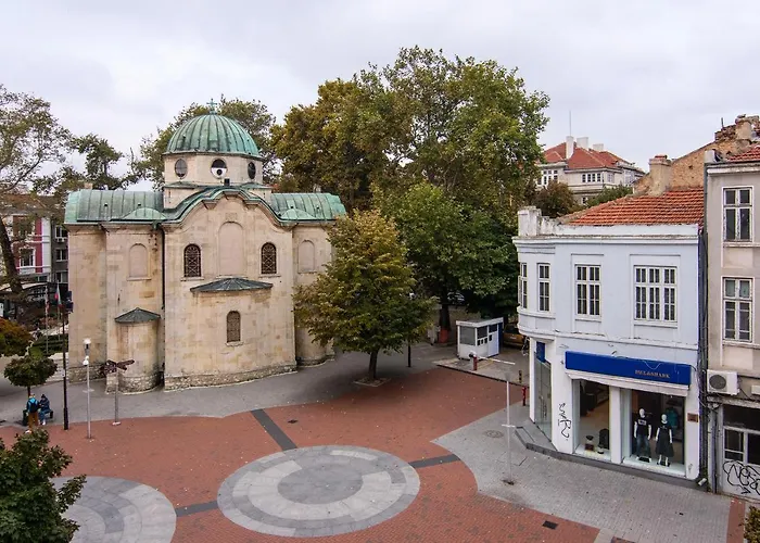 Location In Center And Paid Parking Appartement Varna