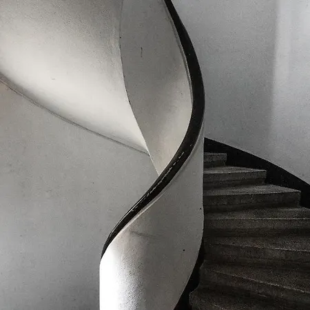 Location In Center And Paid Parking