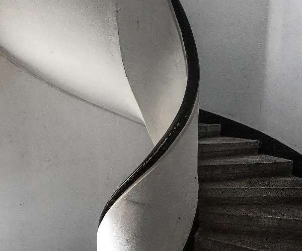 Location In Center And Paid Parking